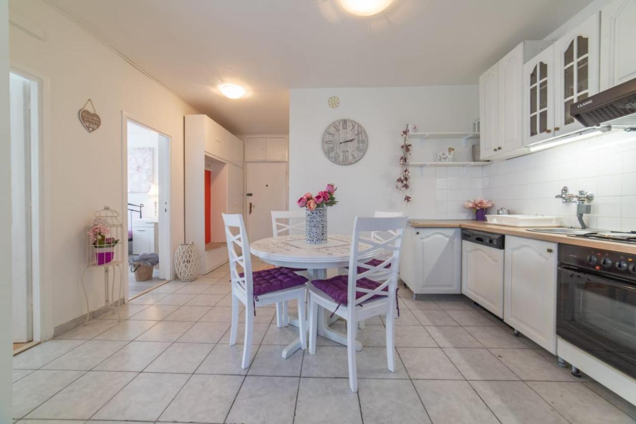 Strawberry Apartment Сплит Екстериор снимка