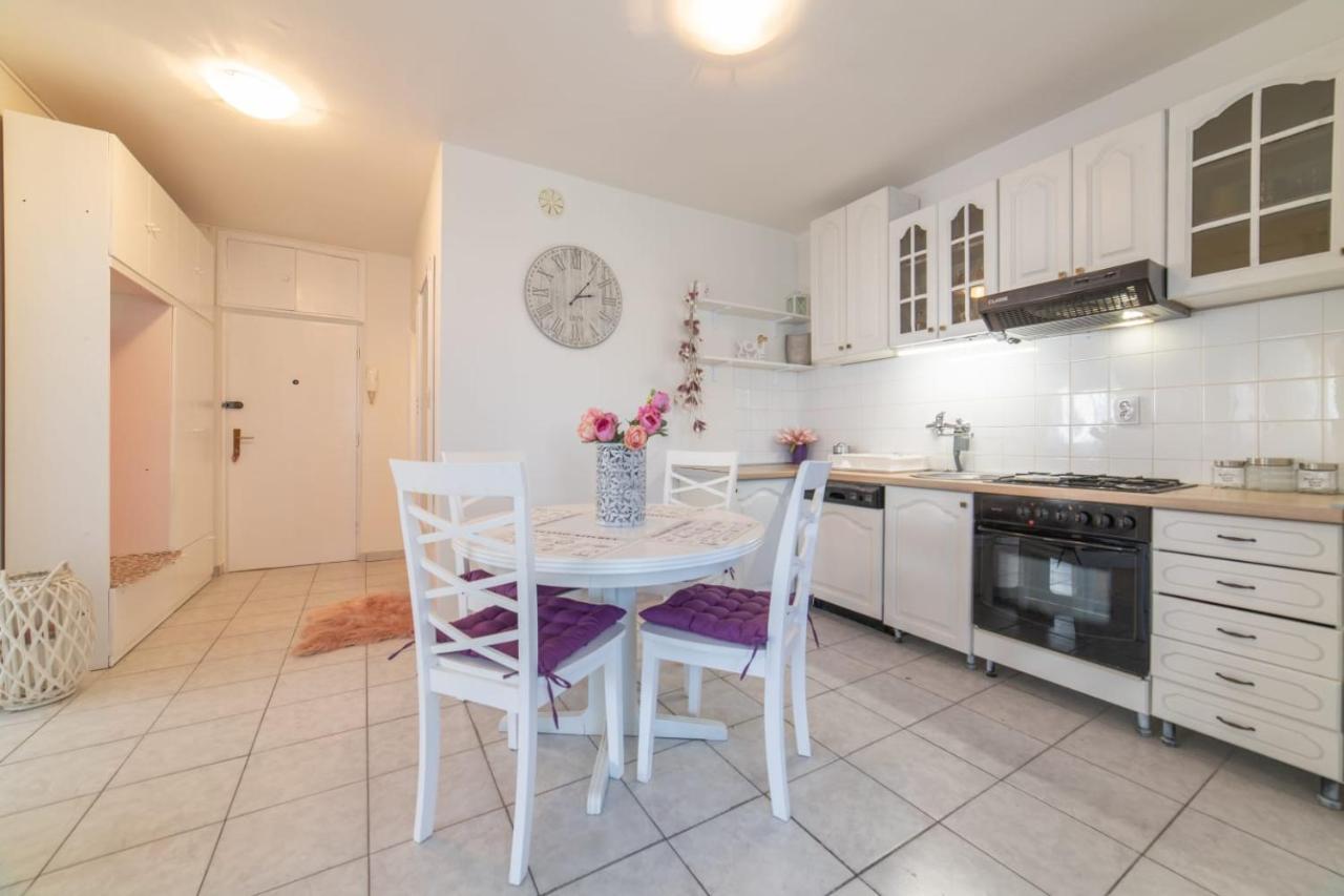 Strawberry Apartment Сплит Екстериор снимка