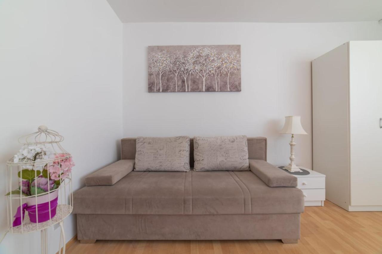 Strawberry Apartment Сплит Екстериор снимка